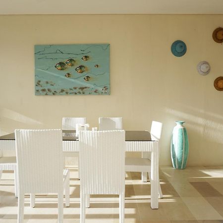 Villa Atas Pelangi Kuta  외부 사진
